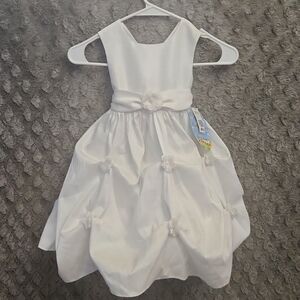 American Princess  White Baptism Dress /  Flower Girl Dress Size 4T NWT